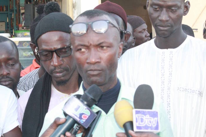 Propos polémiques sur la Mecque: "Tout va mal"  prend la défense de Idrissa Seck