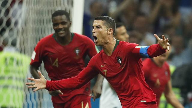Portugal-Espagne: triplé monstrueux de Cristiano Ronaldo, première grande émotion de la Coupe du monde