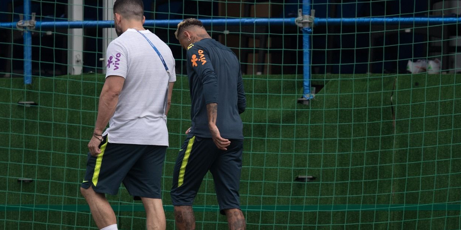 Urgent : Neymar se blesse lors de l'entraînement, le Brésil tremble
