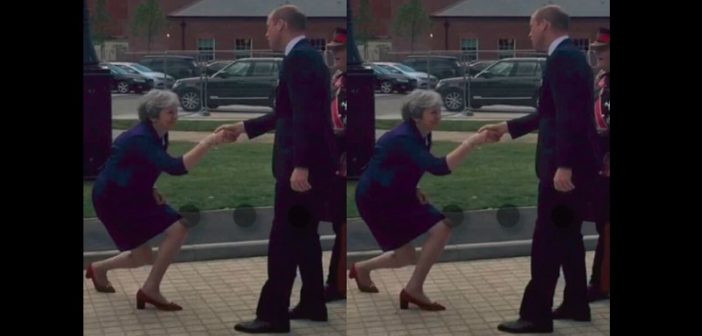 Royaume-Uni : Theresa May fortement critiquée pour son geste de politesse envers le Prince William (photos)