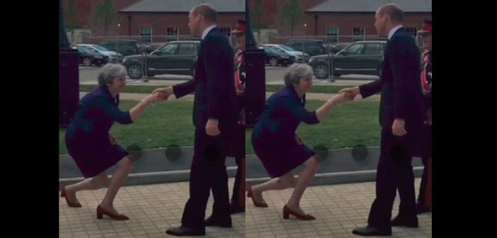 Royaume-Uni : Theresa May fortement critiquée pour son geste de politesse envers le Prince William (photos)