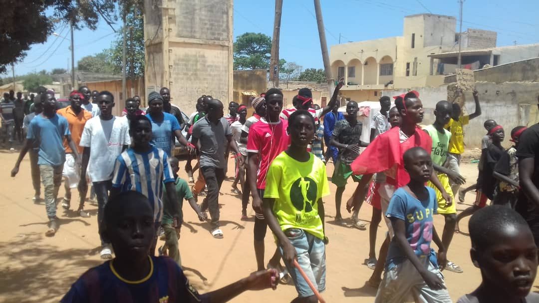 Photos Sébikotane: Les images des échauffourées entre les jeunes de l'ASC Darou Salam et l'usine SENAC