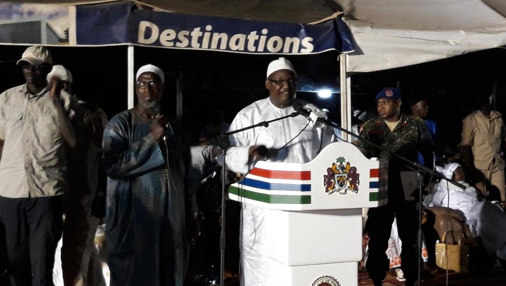 Gambie : Adama Barrow limoge sa vice-présidente et le ministre de l’agriculture