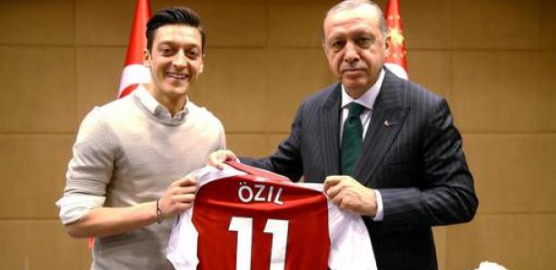 "La polémique Erdogan a affecté la forme d'Özil"