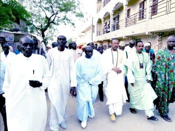 Idrissa Seck déambulant avec un exemplaire du Coran à Pikine, ce qui s'est réellement passé 