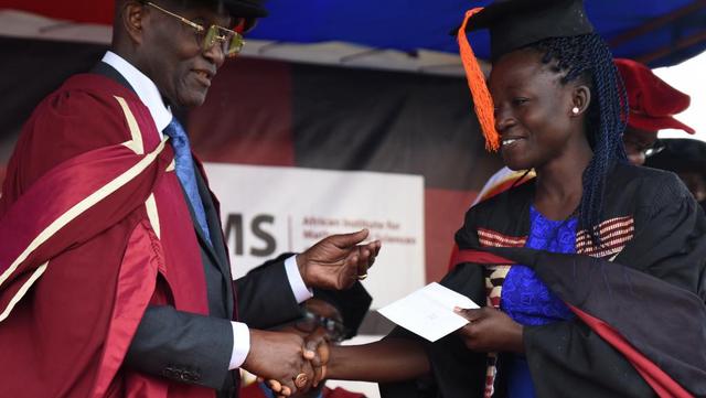 Des diplômés de l'Institut africain de sciences mathématiques (Aims) à Accra, au Ghana. Justine Boulo/RFI