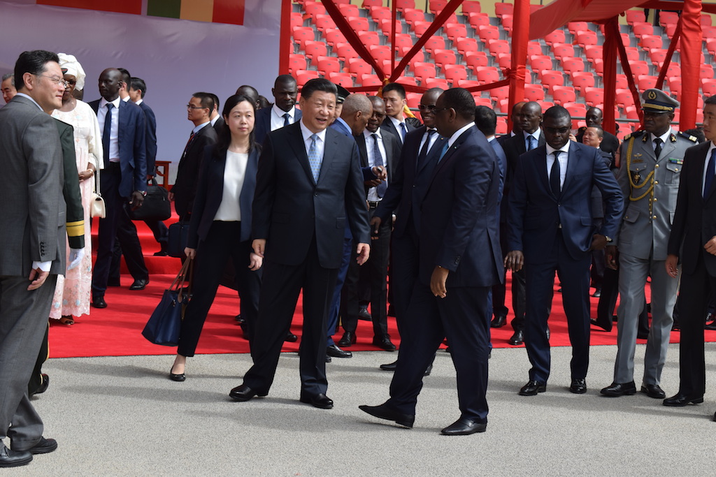 Photos : Remise des clés de l’arène nationale par le président chinois