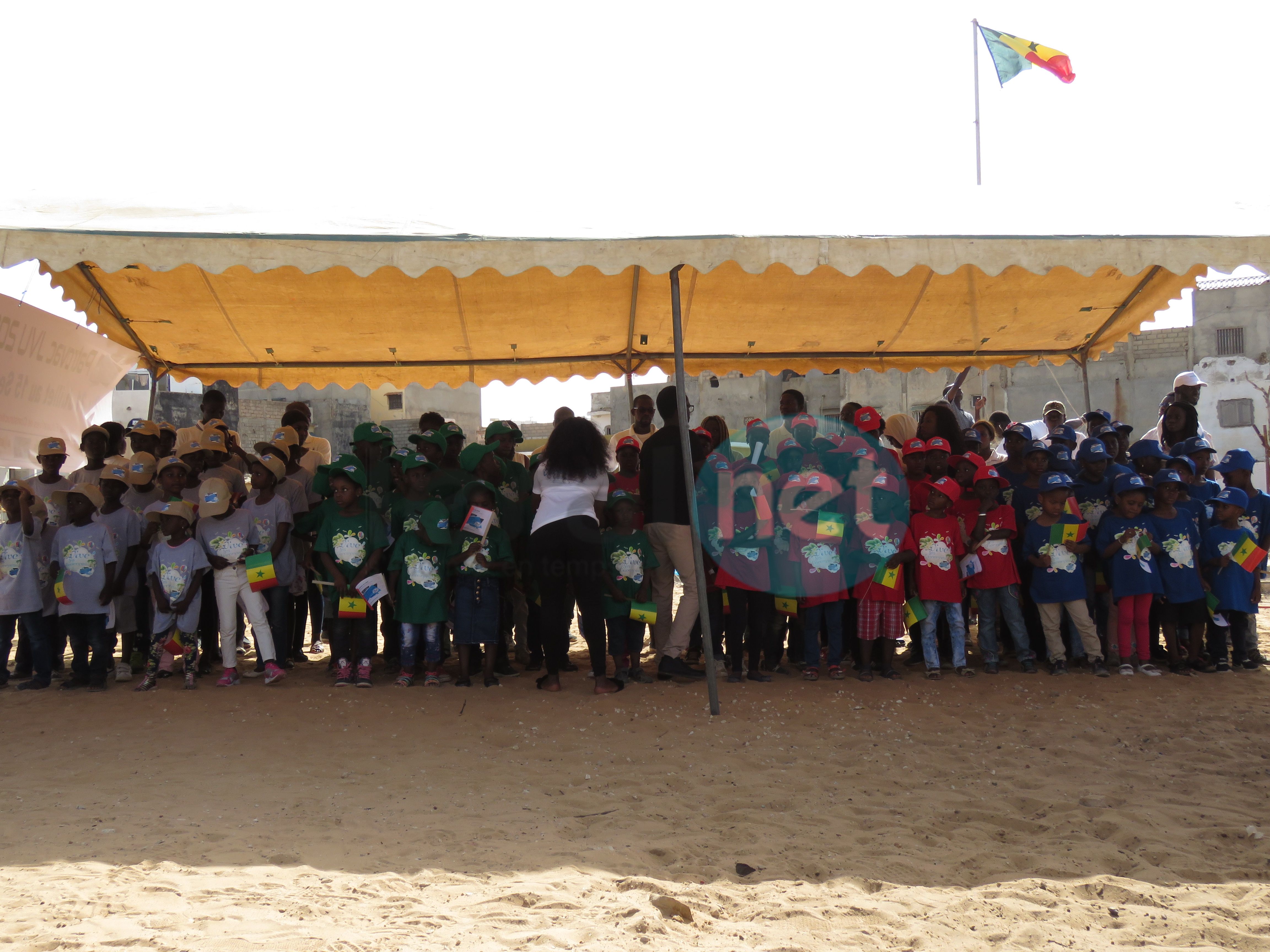 Photos : La cérémonie de levée des couleurs de l'Association des Jeunes Voisins Unis (JVU) 