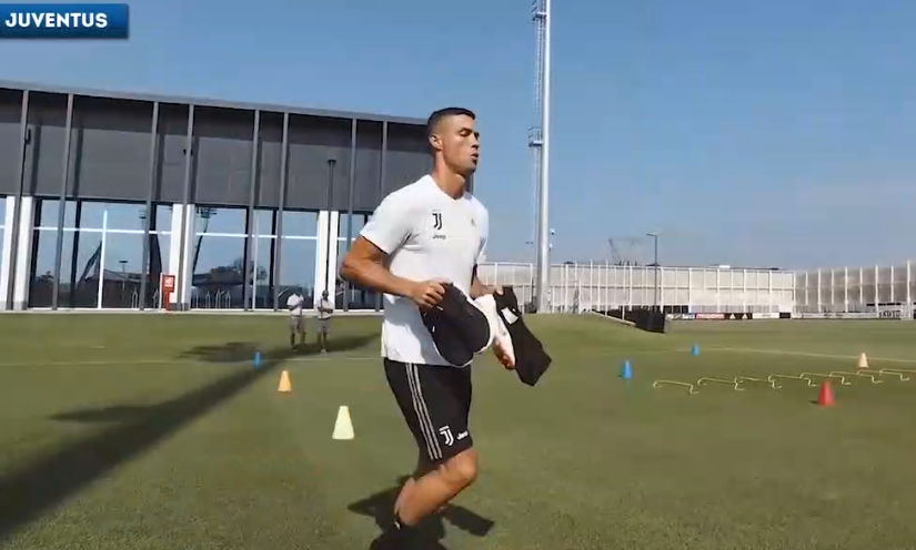 Vidéo – Juventus: Ronaldo régale déjà à l’entraînement