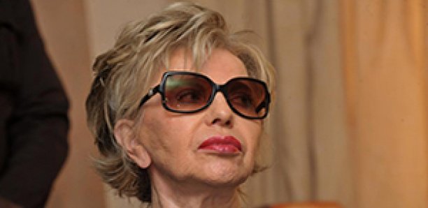 Mme Viviane Wade et une société d'assurance devant la barre le 16 août 