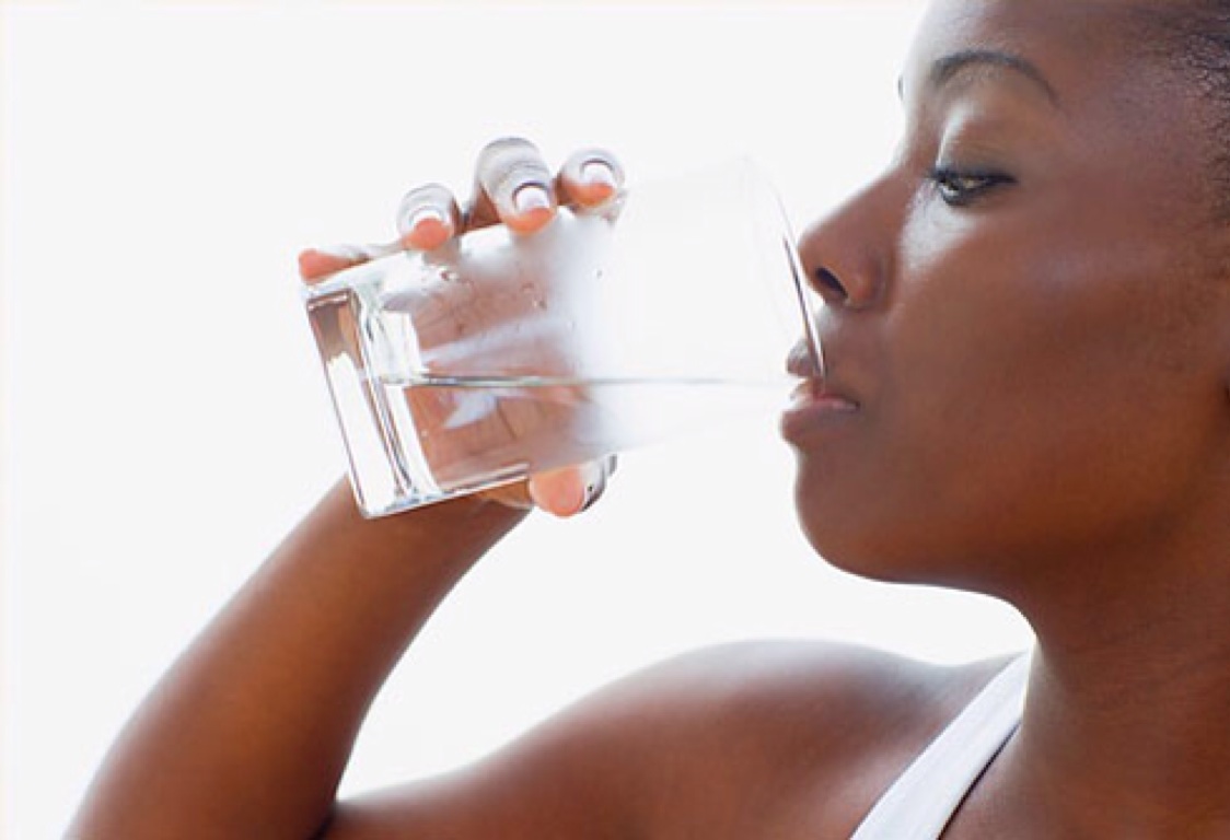 Boire 1,5 litre d'eau par jour peut être mauvais pour la santé