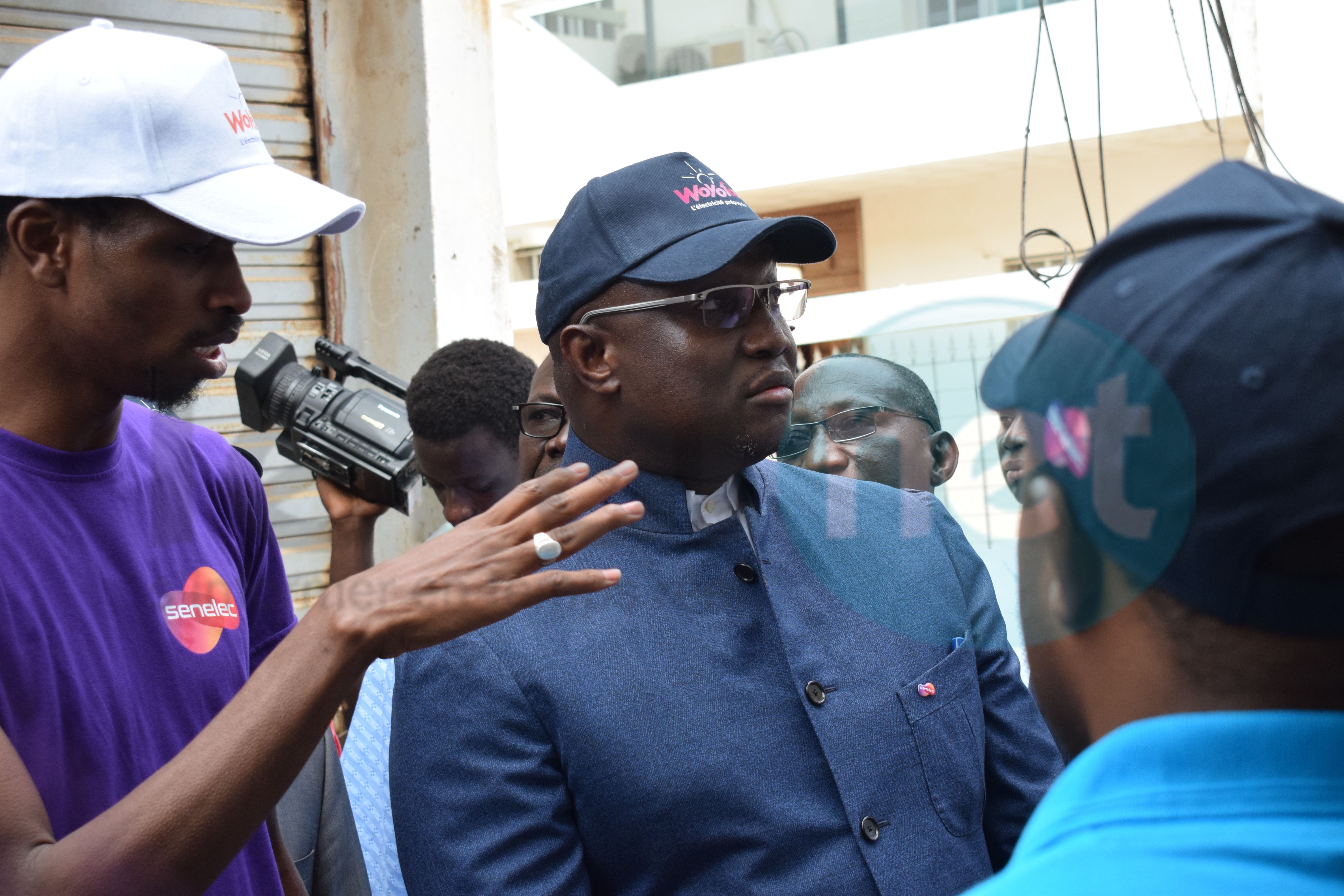 Photos : Le DG de SENELEC visite les nouvelles installations du marché de Liberté 6 Extension