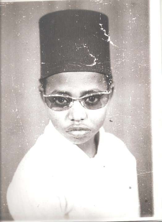 Photos : Qui reconnait cet enfant, un marabout sénégalais qui a aujourd'hui plus de 70 ans?