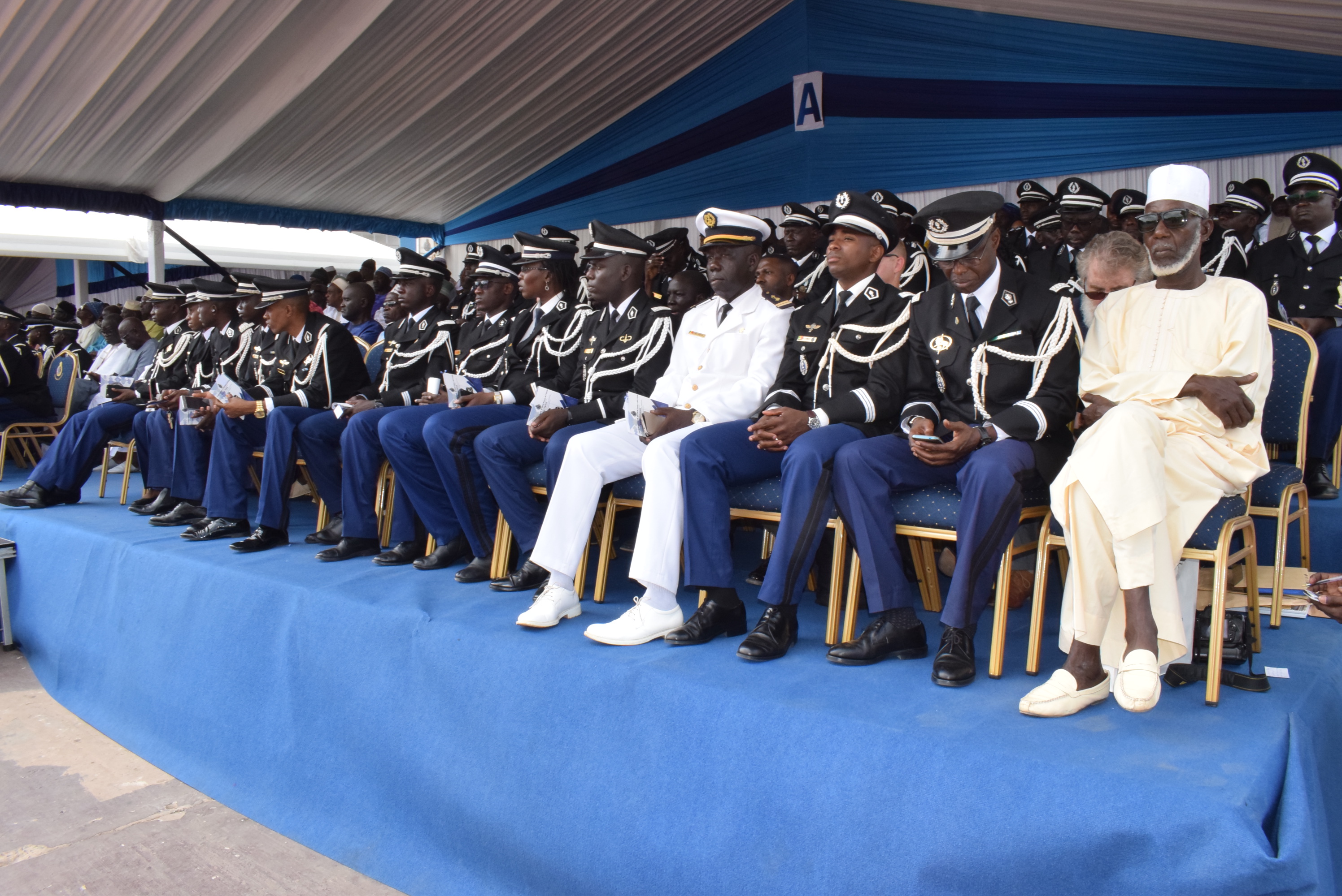 Photos : Installation de Cheikh Sène dans ses nouvelles fonctions de Haut Commandant de la Gendarmerie nationale et Directeur de la justice militaire