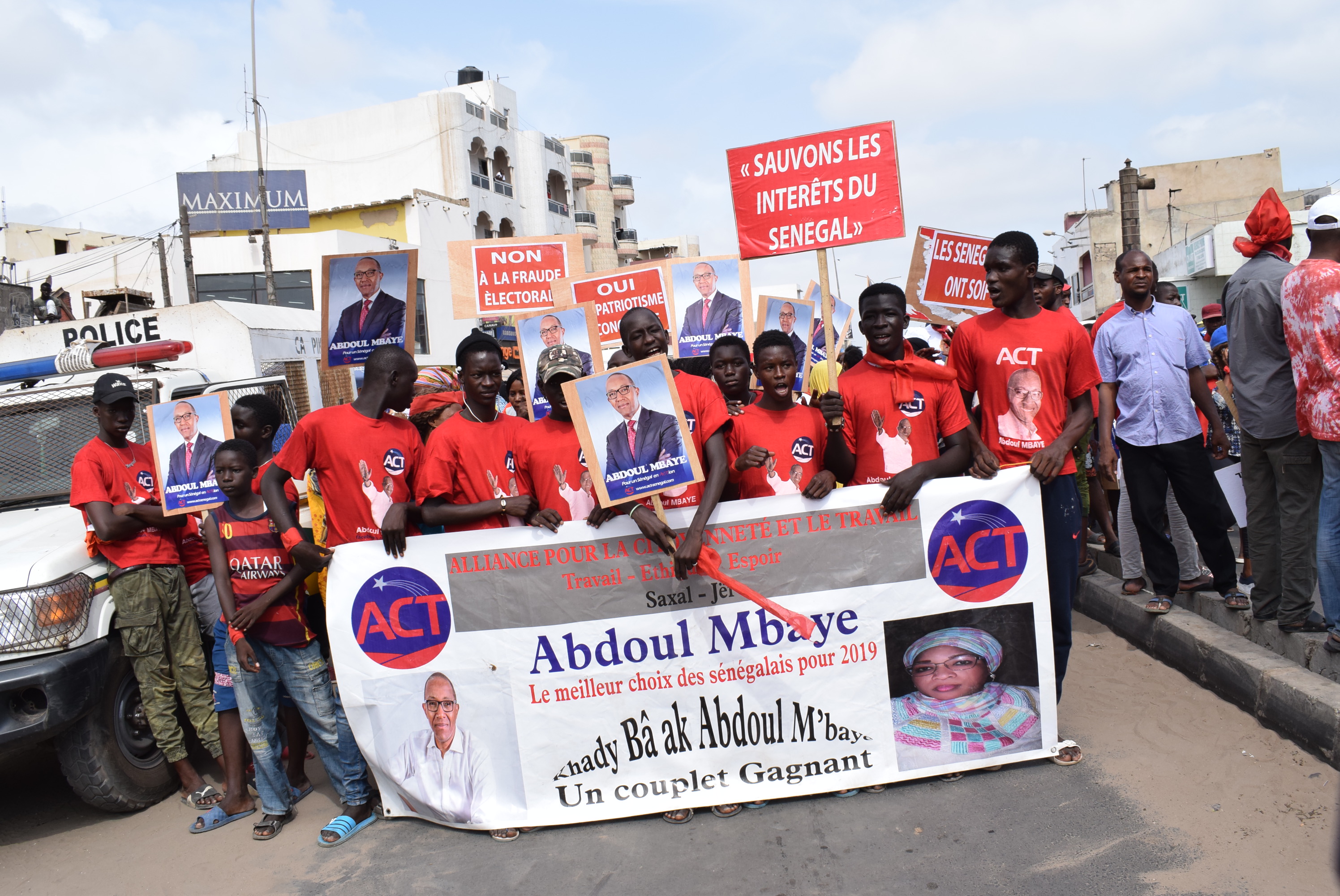 Photos : les images de la marche du Front de Résistance Nationale (FRN) à Guédiawaye et Pikine 