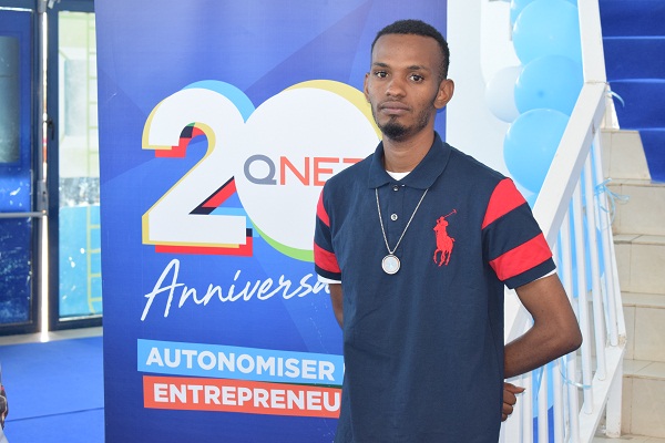 Photos : Exposition des produits de Qnet à la place du Souvenir Africain