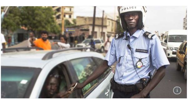 « Amoul Yakar », le policier sénégalais à qui on ne glisse pas un billet dans le permis
