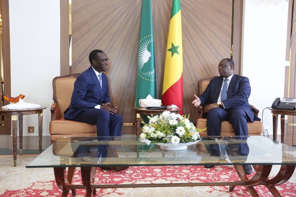 Photos:  Babacar Diagne, nouveau président du CNRA, explique sa mission au Président Macky Sall