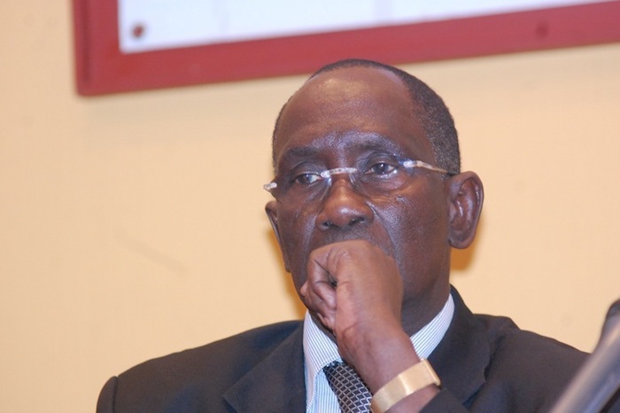 Me Massokhna Kane et Cie accusent encore Auchan de voler les consommateurs