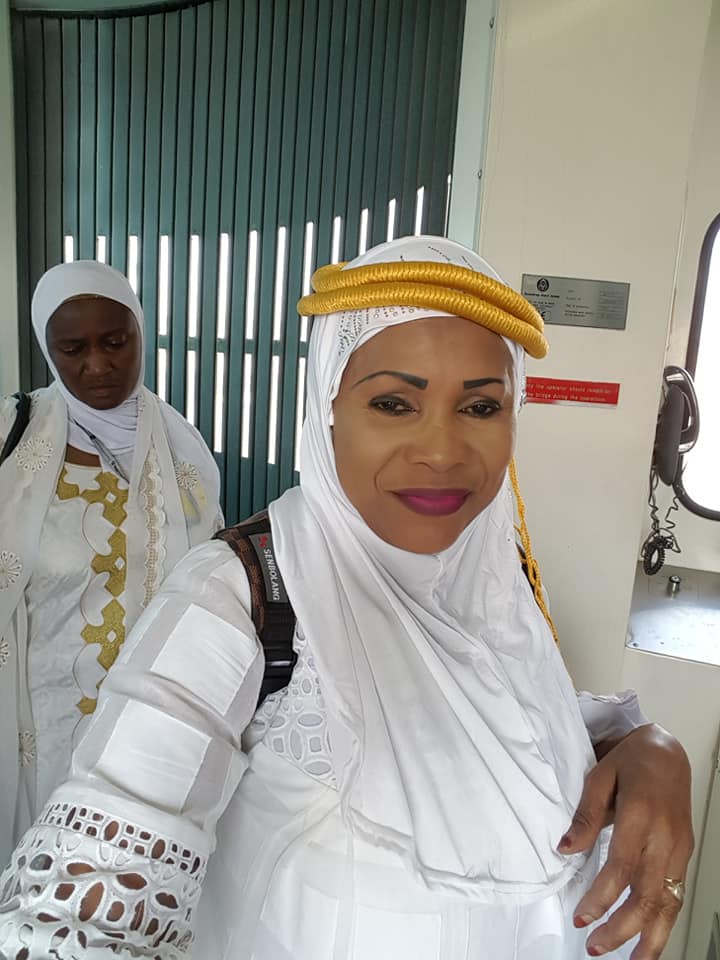 Photos : Mame Diarra Fam de retour du Hajj