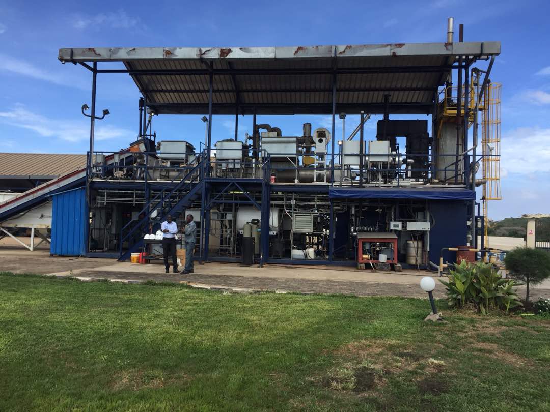 Photos : Visite guidée sur le terrain de la station de traitement des boues de vidange des Niayes Pikine, communément appelée OMNI PROCESSEUR Photos : Visite guidée sur le terrain de la station de traitement des boues de vidange des Niayes Pikine, communément appelée OMNI PROCESSEUR