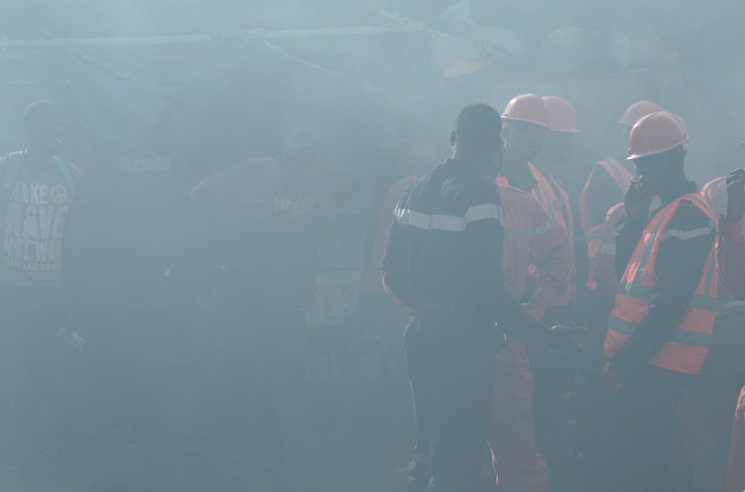 Les incroyables images de l'incendie de Pétersen