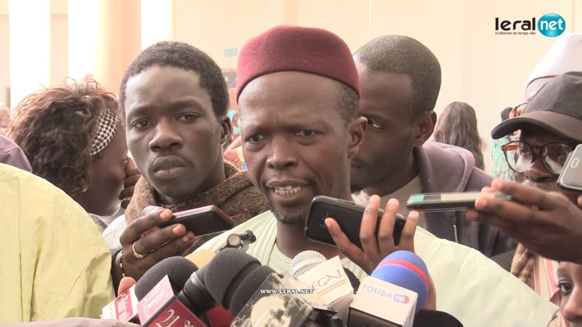 Cheikh Abdou Bara Dolli à Awa Guèye : « ferme ta ... ! »