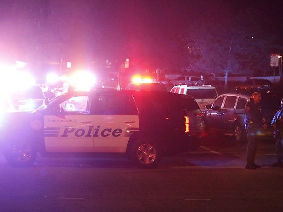 Etats-Unis: Treize morts, dont le tireur et un policier, dans une fusillade en Californie