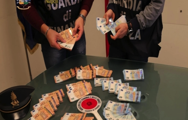 Italie : Une Sénégalaise arrêtée avec 60 760 euros contrefaits