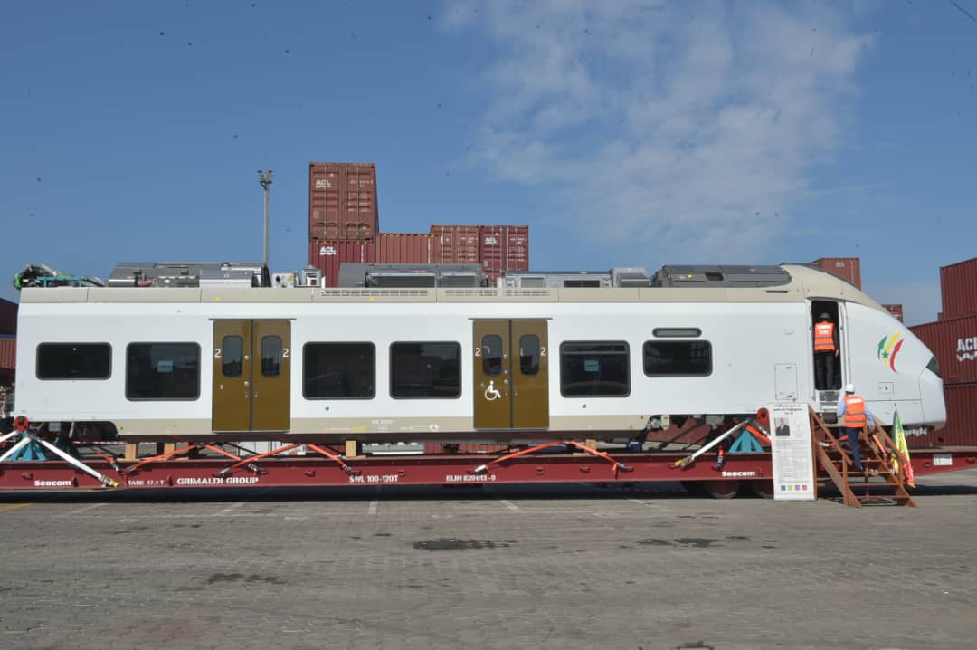 Premières rames du Ter: Arrivée et réception par le PM au môle 2 du port de Dakar ce dimanche Premières rames du Ter: Arrivée et réception par le PM au môle 2 du port de Dakar ce dimanche