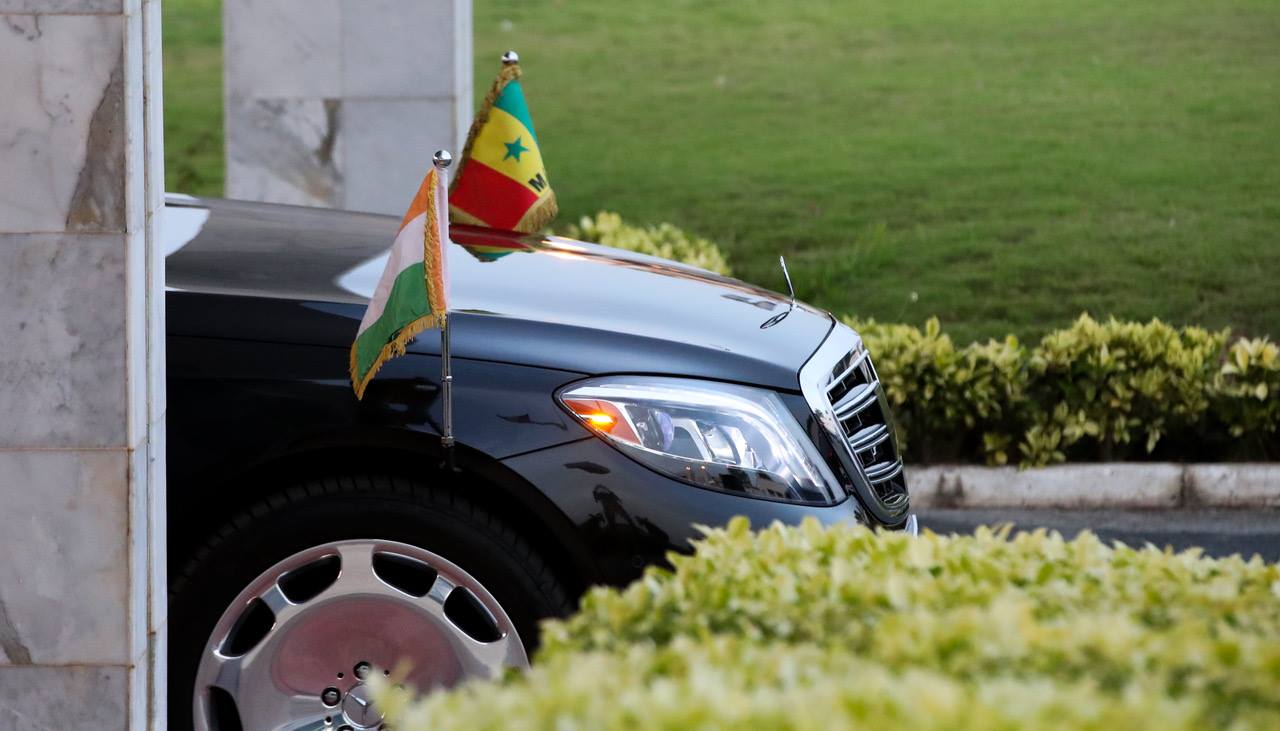 Arrivée du Président de la République de Côte d'Ivoire Alassane Ouattara à Dakar Arrivée du Président de la République de Côte d'Ivoire Alassane Ouattara à Dakar