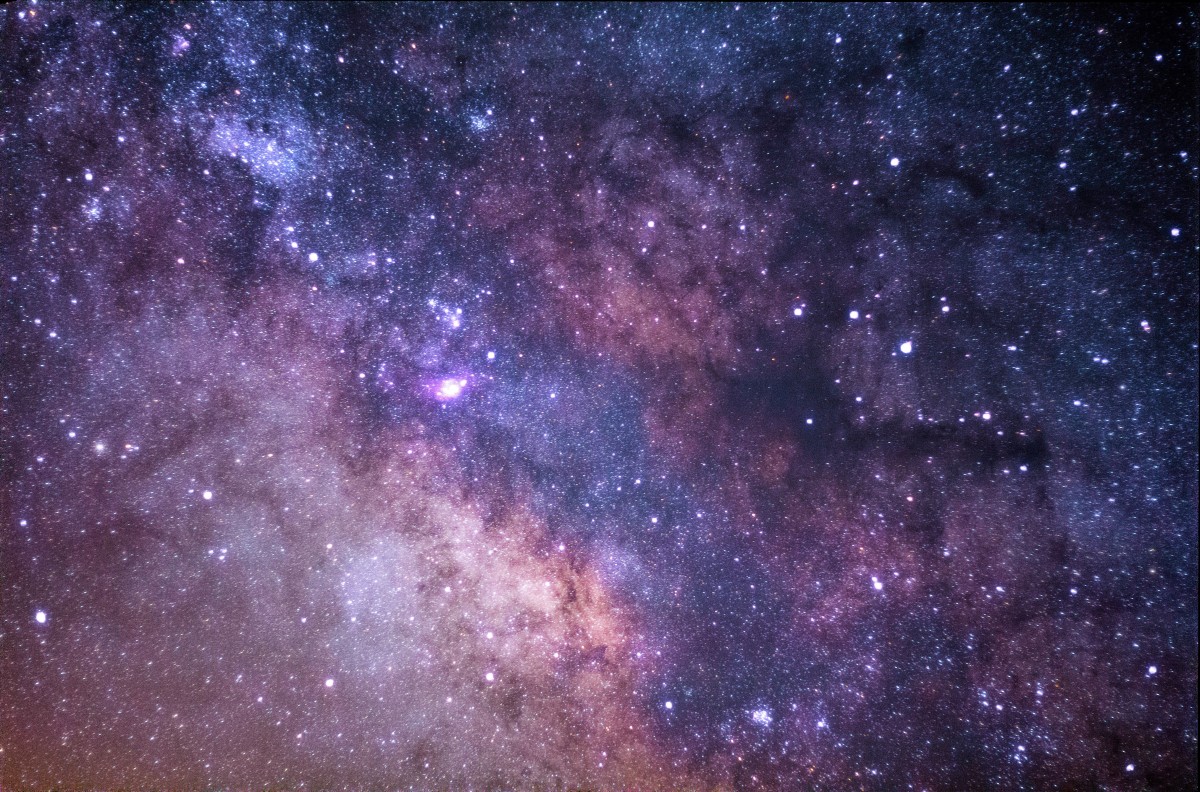 Voici la quantité de lumière émise par les étoiles depuis le début de l’Univers