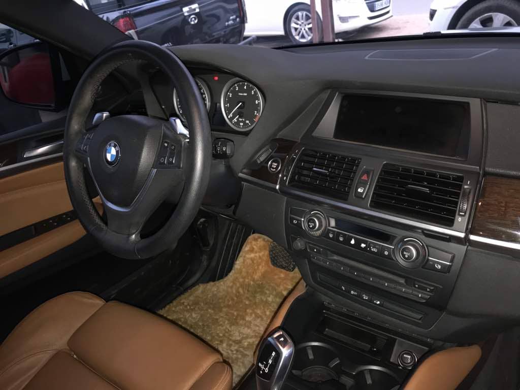 A vendre : Voiture BMW X6 Automatique Essence full option 