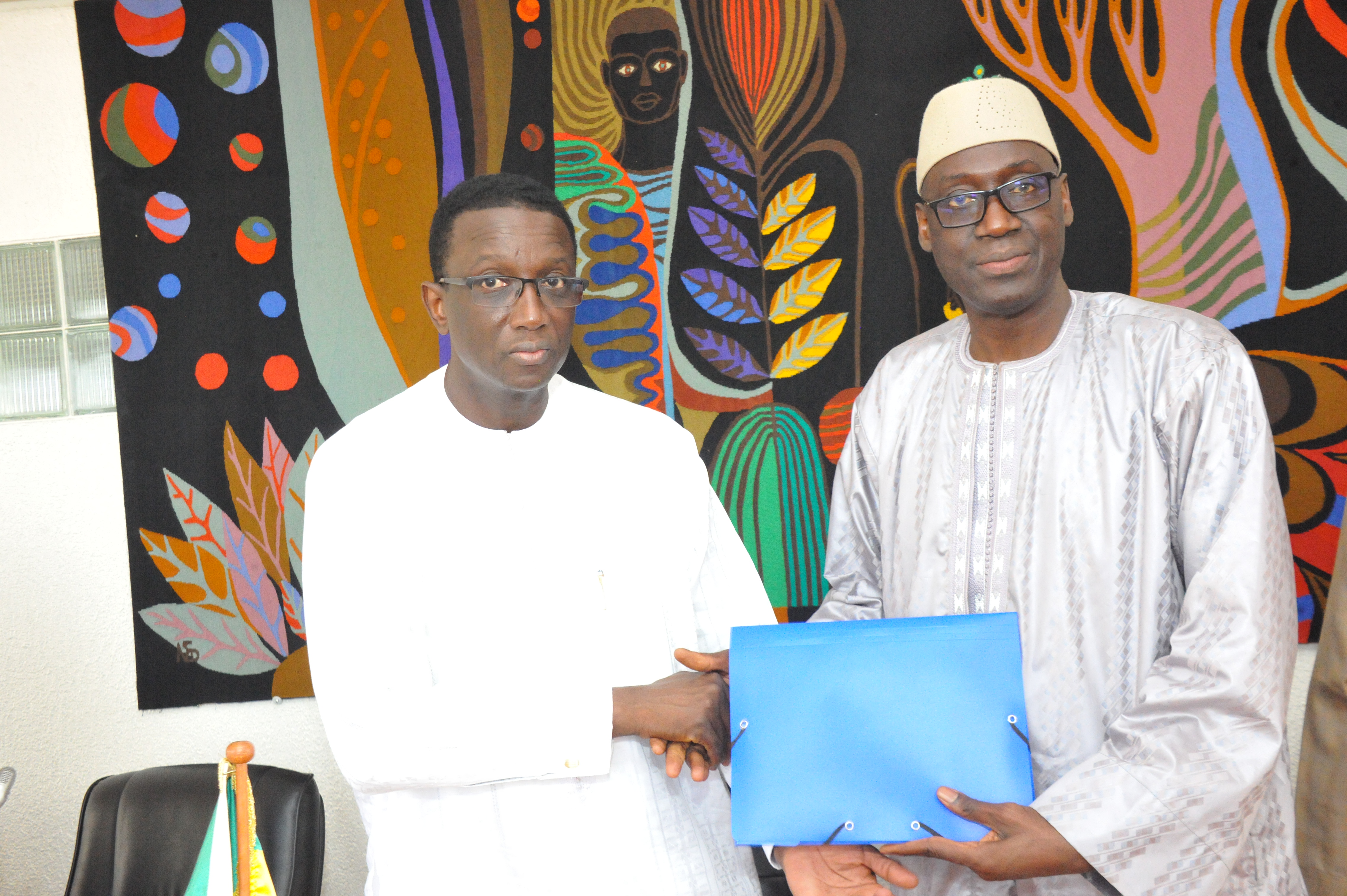 Parrainage du candidat Macky Sall: Le Ministre Abdoulaye NDOUR collecte 10159 signatures 