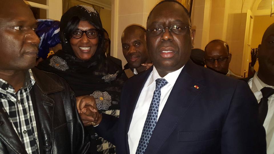 Visite de Macky Sall en France, Apr-France met en garde l'opposition