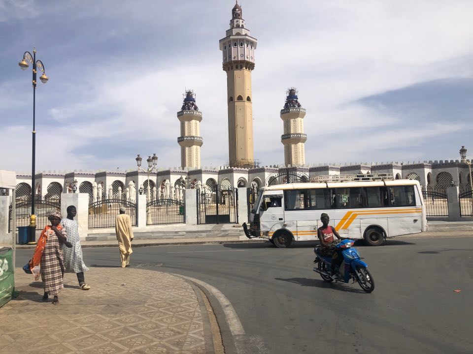 En images: Voyage au bout de l'autoroute Ila Touba