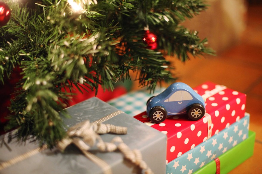 Grande-Bretagne: Avant de mourir, il laisse à la fille de ses voisins des cadeaux de Noël pour 14 années à venir