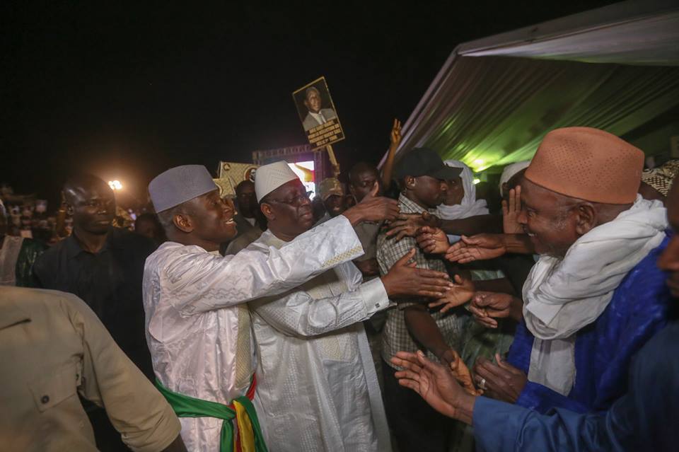 Photos : Macky Sall inaugure la route Touba - Dahra - Linguère et le lycée Alboury Ndiaye de Linguère