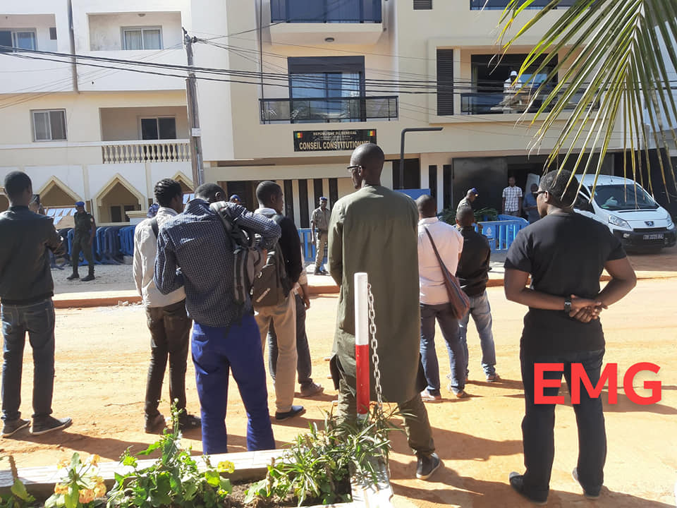 Arrêt sur images : Un « cadavre » devant le Conseil constitutionnel Arrêt sur images : Un « cadavre » devant le Conseil constitutionnel