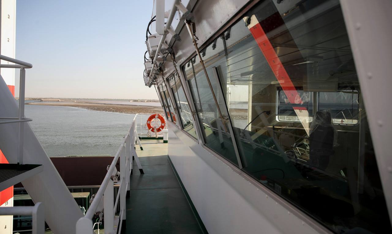 16 Photos : Les images de la réception à Kaolack de deux remorqueurs, dont le Niombato, le Betenty et la drague "le Saloum" 16 Photos : Les images de la réception à Kaolack de deux remorqueurs, dont le Niombato, le Betenty et la drague "le Saloum"