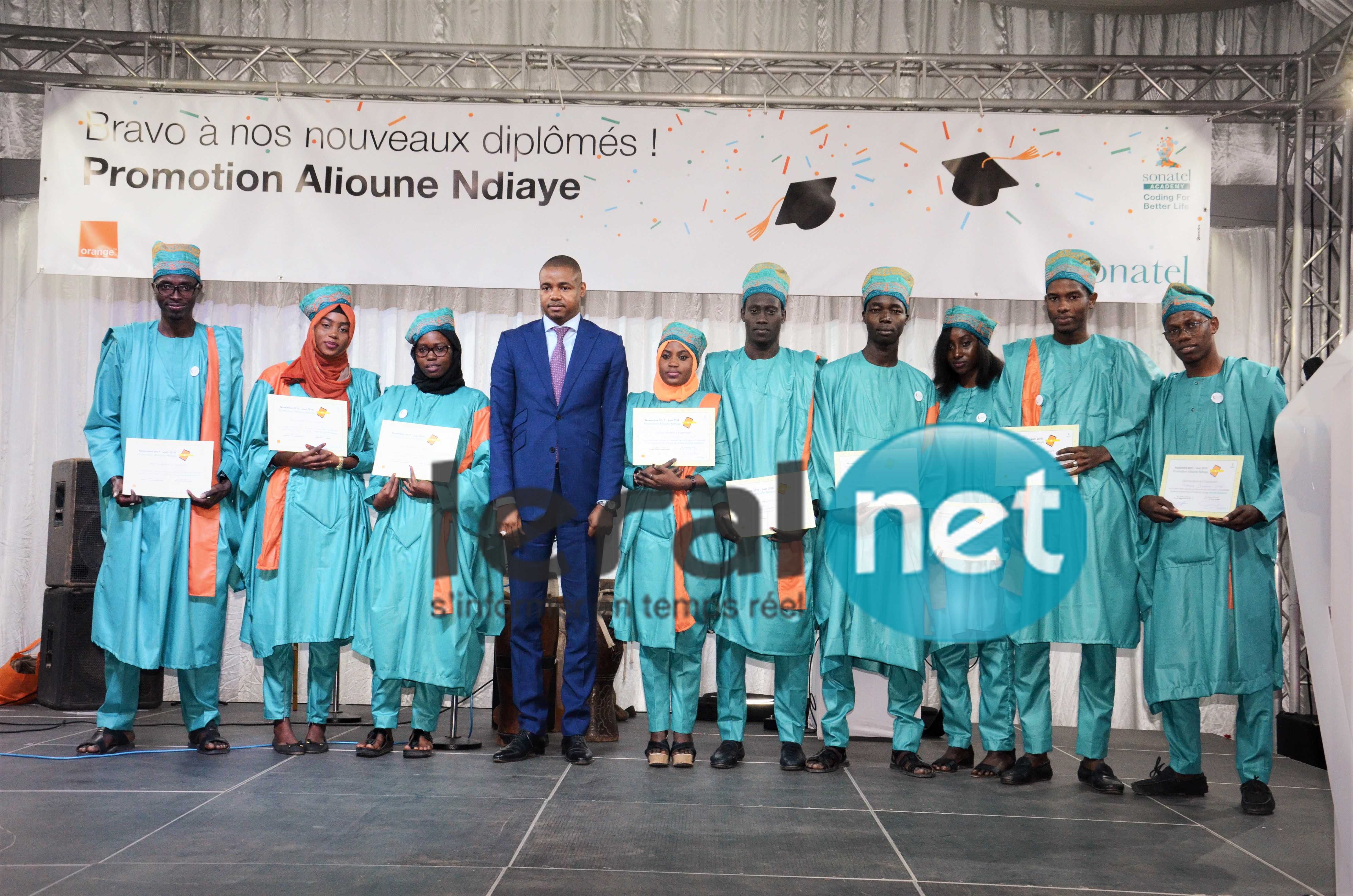 Photos : Sonatel Academy célèbre sa première promotion de diplômés en développement web