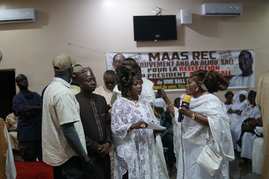 30 Photos : Sokhna Bousso, la « Première dame » de Aliou Sall lance le Mouvement And Ak Aliou Sall pour la Réélection du Président Macky SALL 30 Photos : Sokhna Bousso, la « Première dame » de Aliou Sall lance le Mouvement And Ak Aliou Sall pour la Réélection du Président Macky SALL