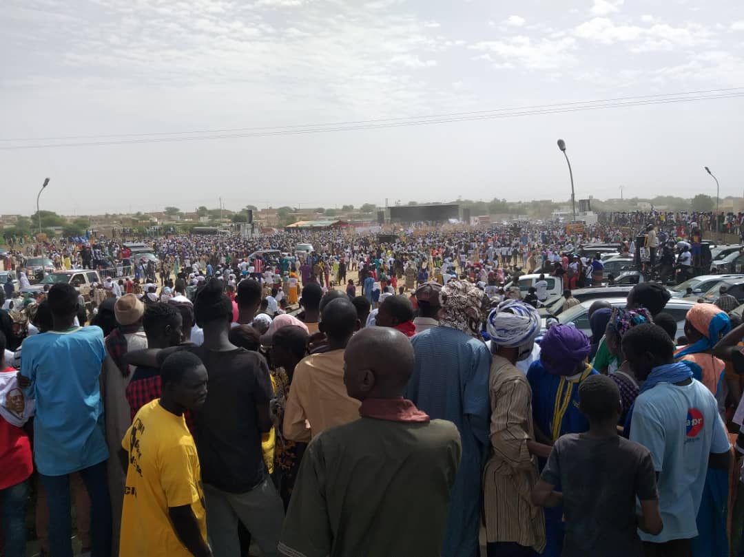 Photos : les images de l'accueil de Macky Sall à Richard-Toll