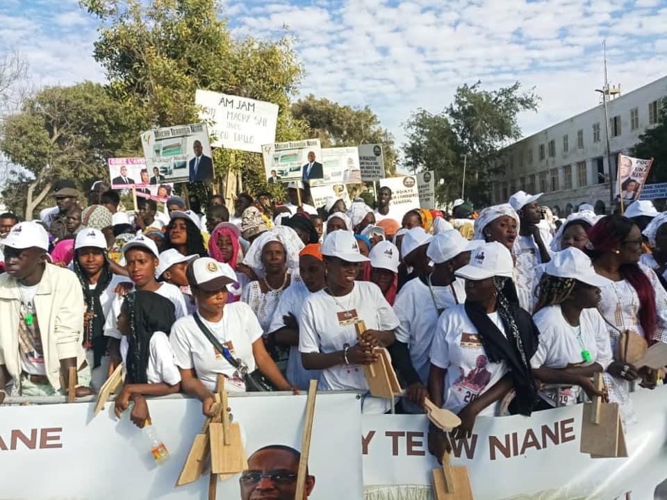 Macky Sall à Saint-Louis: La forte mobilisation de Mary Teuw Niane en images