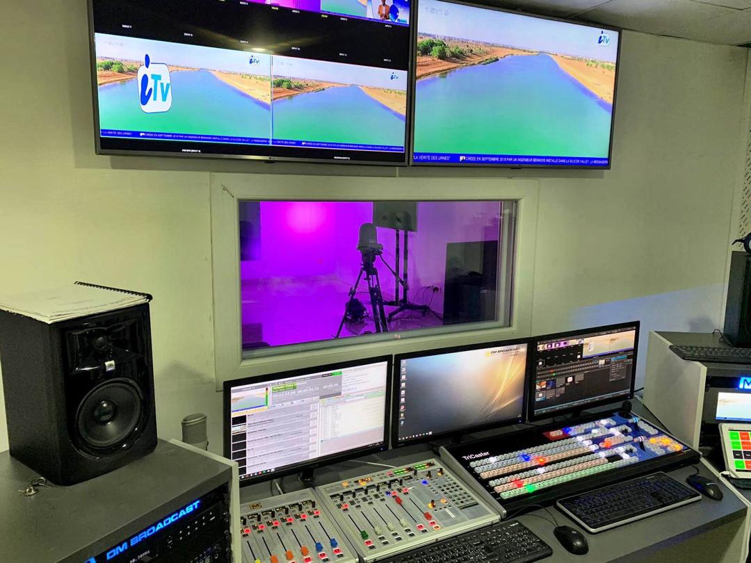 Les hommes d'affaires Abdoulaye Sylla Ecotra, Tahirou Seydou Sarr , Demba Ka EDK OIl lancent leur télévision Les hommes d'affaires Abdoulaye Sylla Ecotra, Tahirou Seydou Sarr , Demba Ka EDK OIl lancent leur télévision