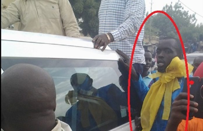 Le fils de  Moustapha Cissé Lô à l'accueil de Me Wade à Touba… (Photos)