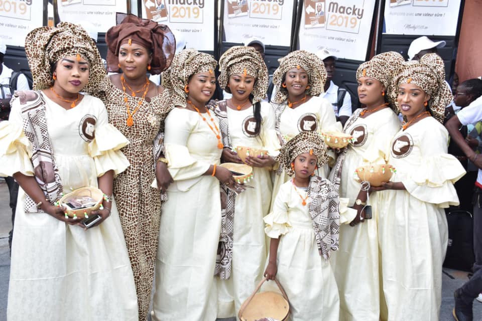 Meeting réussi de Cheikh Ba à la Médina – La coalition présidentielle en pôle-position Meeting réussi de Cheikh Ba à la Médina – La coalition présidentielle en pôle-position