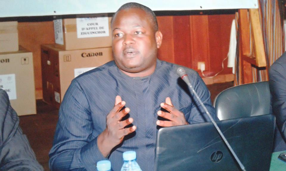 Interdiction Sunu débat par le CNRA : Le  Pr. Ngouda Mboup remet Babacar Diagne à sa place