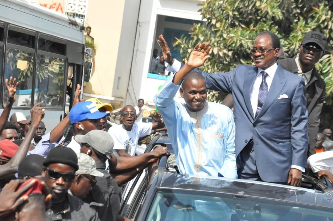 PHOTOS : Madické Niang débarque en messie à l’Ucad, Sandaga… PHOTOS : Madické Niang débarque en messie à l’Ucad, Sandaga…