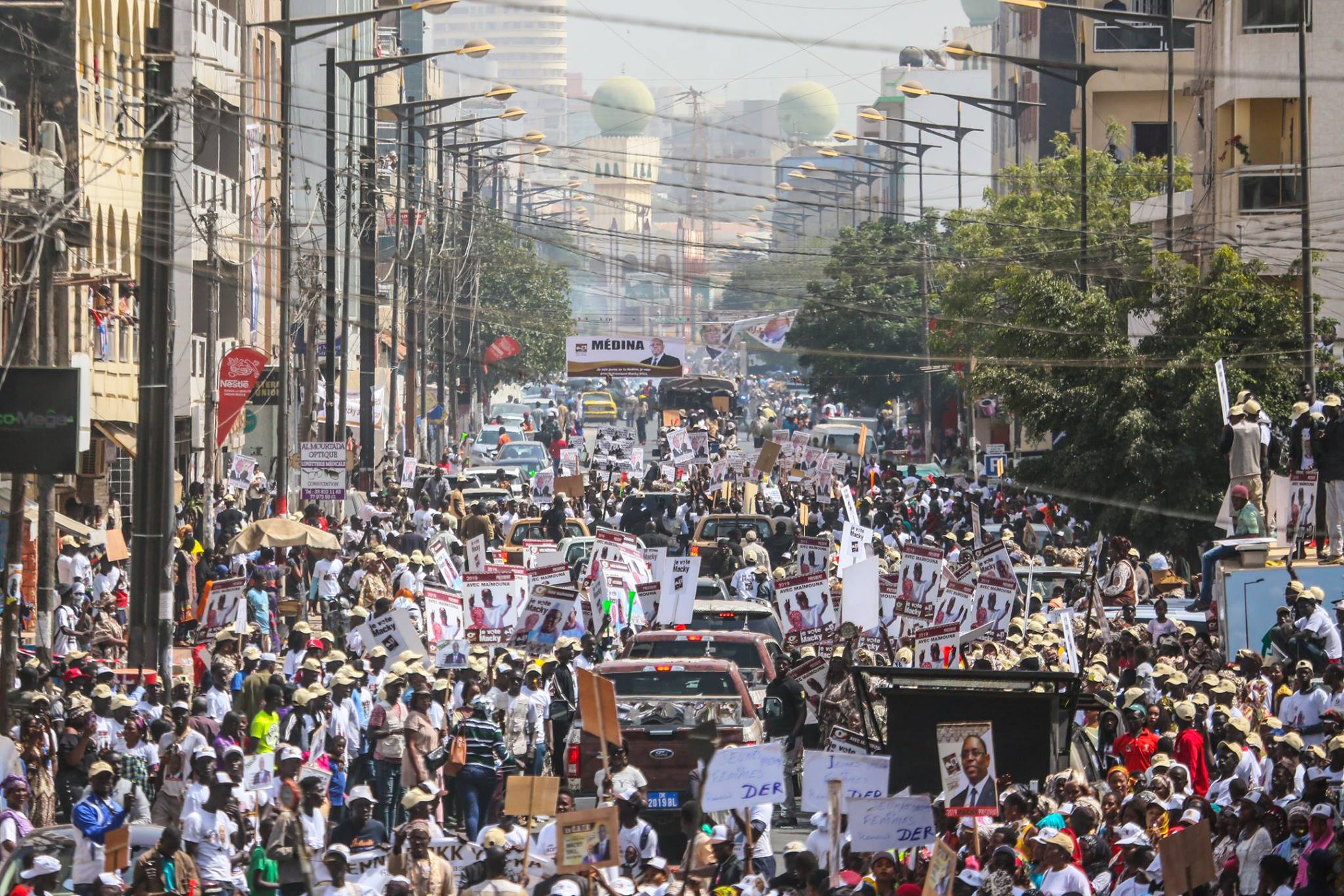 PHOTOS - L'incroyable mobilisation de Cheikh Bâ alias Messi pour la réélection de Macky Sall (Médina) PHOTOS - L'incroyable mobilisation de Cheikh Bâ alias Messi pour la réélection de Macky Sall (Médina)